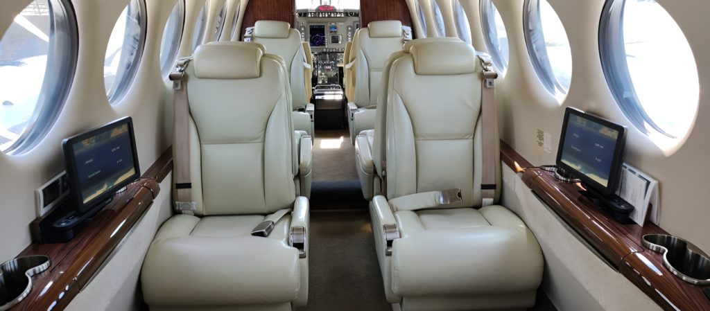 KING AIR 350i